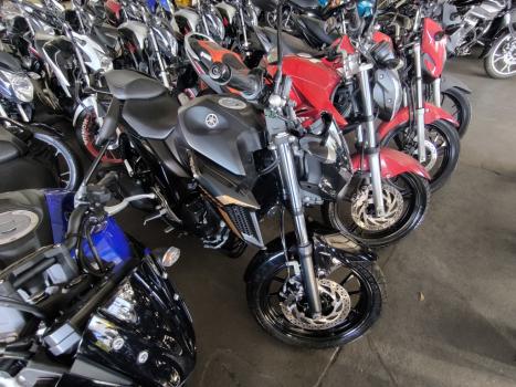 YAMAHA FZ 25 250 Fazer Flex , Foto 2