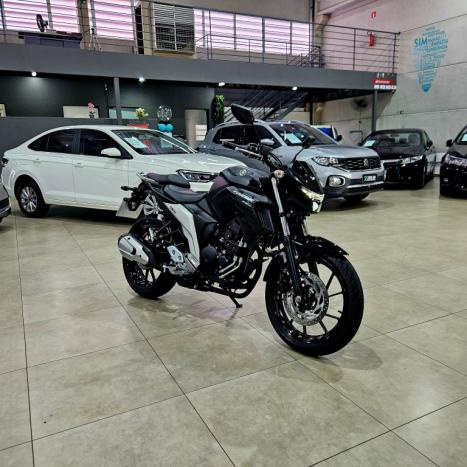 YAMAHA FZ 25 250 Fazer Flex , Foto 1