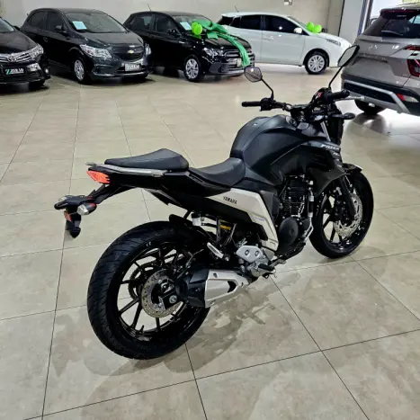 YAMAHA FZ 25 250 Fazer Flex , Foto 5