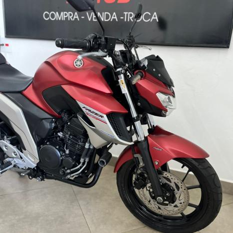 YAMAHA FZ 25 250 Fazer Flex , Foto 2