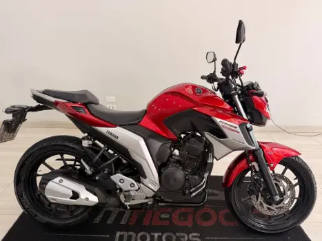 YAMAHA FZ 25 250 Fazer Flex , Foto 2