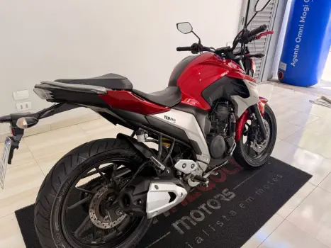 YAMAHA FZ 25 250 Fazer Flex , Foto 5