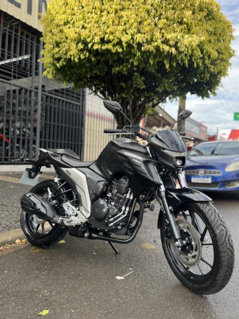YAMAHA FZ 25 250 Fazer Flex , Foto 3