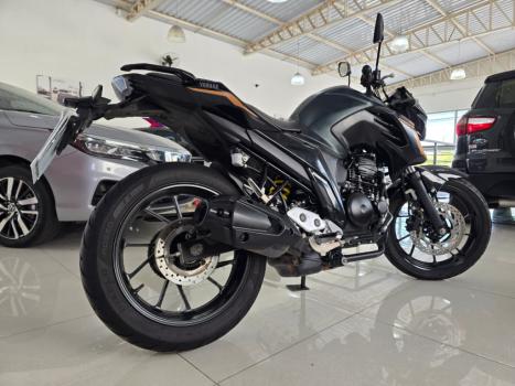 YAMAHA FZ 25 250 Fazer Flex , Foto 5