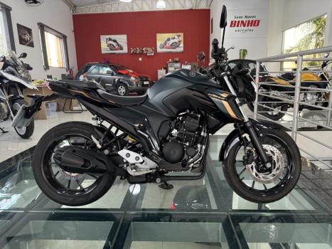 YAMAHA FZ 25 250 Fazer Flex , Foto 4