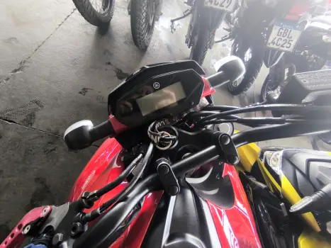 YAMAHA FZ 25 250 Fazer Flex , Foto 3