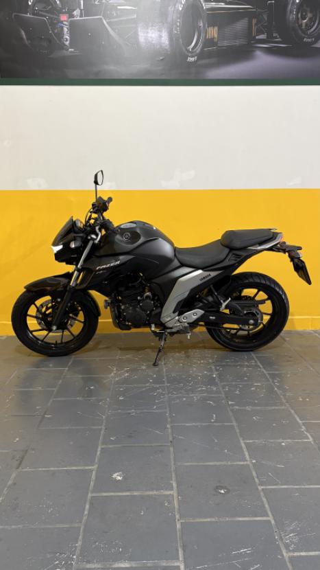 YAMAHA FZ 25 250 Fazer Flex , Foto 9