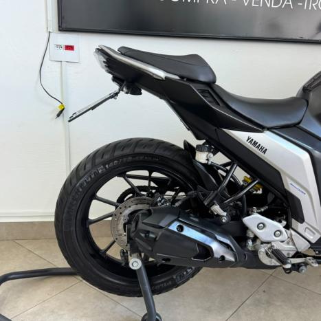 YAMAHA FZ 25 250 Fazer Flex , Foto 4