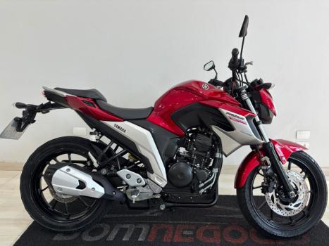 YAMAHA FZ 25 250 Fazer Flex , Foto 8