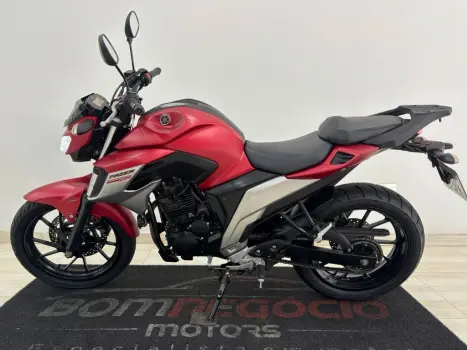 YAMAHA FZ 25 250 Fazer Flex , Foto 3