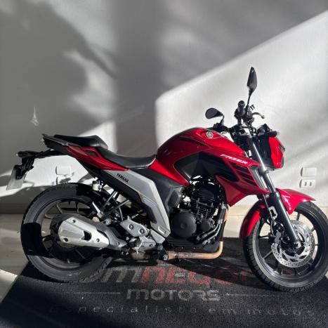 YAMAHA FZ 25 250 Fazer Flex , Foto 3