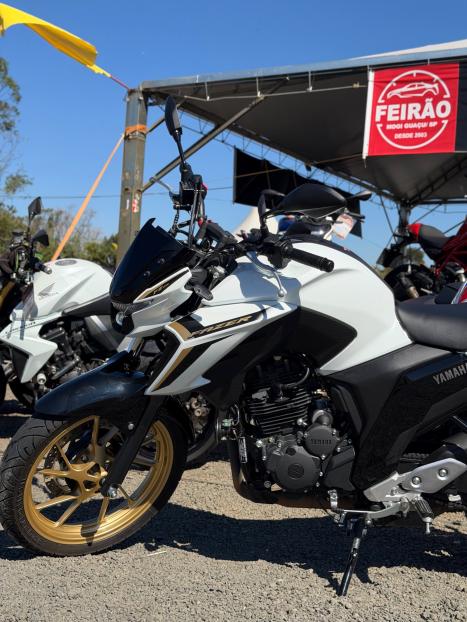 YAMAHA FZ 25 250 Fazer Flex , Foto 8