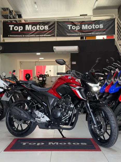 YAMAHA FZ 25 250 Fazer Flex , Foto 1