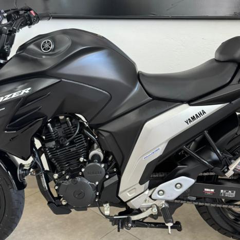 YAMAHA FZ 25 250 Fazer Flex , Foto 8