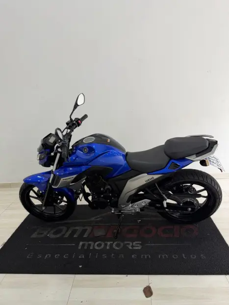 YAMAHA FZ 25 250 Fazer Flex , Foto 8