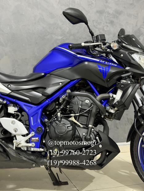 YAMAHA MT-03 300 , Foto 4