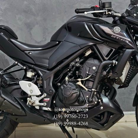 YAMAHA MT-03 300 ABS, Foto 3 YAMAHA MT-03 300 ABS, Foto 3