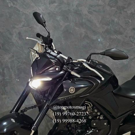 YAMAHA MT-03 300 ABS, Foto 6 YAMAHA MT-03 300 ABS, Foto 6