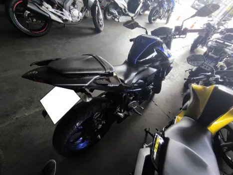 YAMAHA MT-03 300 ABS, Foto 5