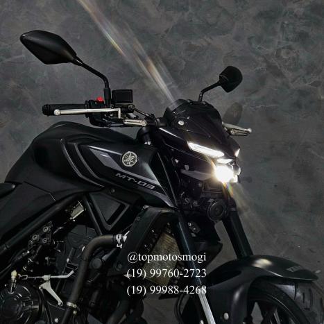 YAMAHA MT-03 300 ABS, Foto 3