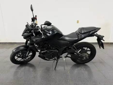 YAMAHA MT-03 300 ABS, Foto 8