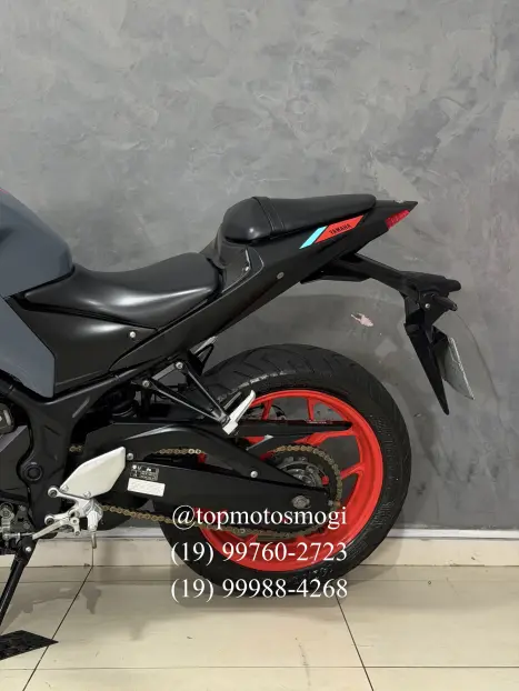 YAMAHA MT-03 300 ABS, Foto 9
