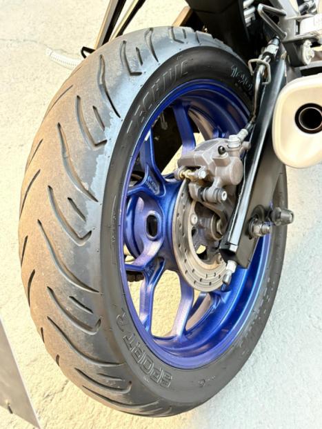 YAMAHA MT-03 300 ABS, Foto 8