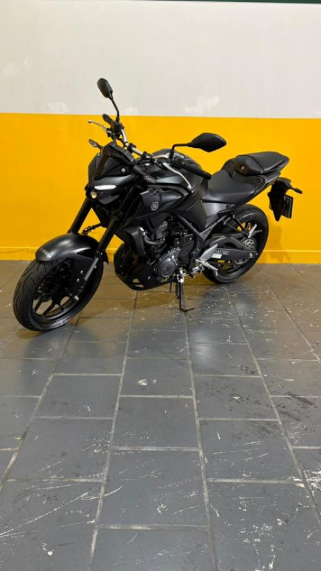 YAMAHA MT-03 300 ABS, Foto 9