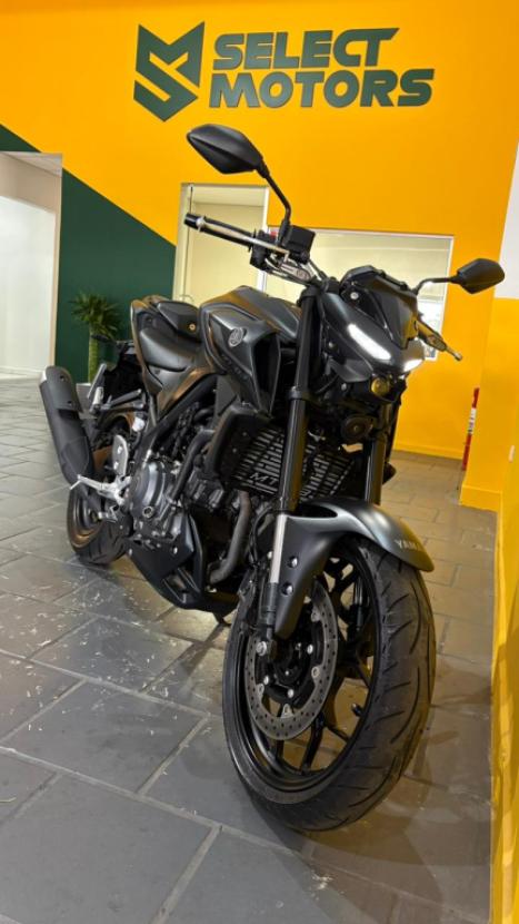 YAMAHA MT-03 300 ABS, Foto 21