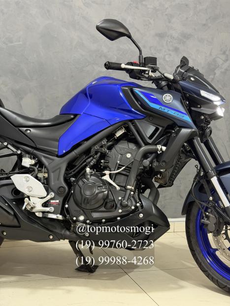 YAMAHA MT-03 300 ABS, Foto 4