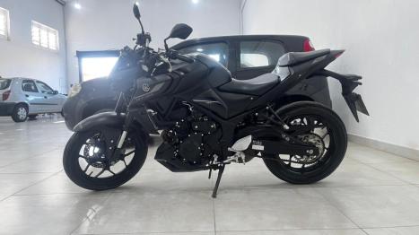 YAMAHA MT-03 300 ABS, Foto 5
