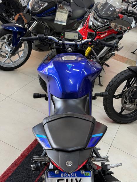 YAMAHA MT-03 300 ABS, Foto 11