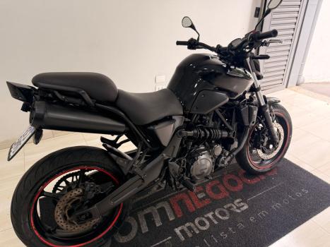 YAMAHA MT-03 660 , Foto 2