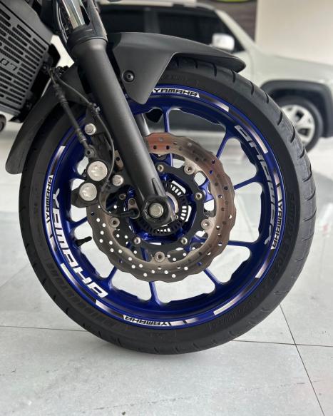 YAMAHA MT-07 700 ABS, Foto 9