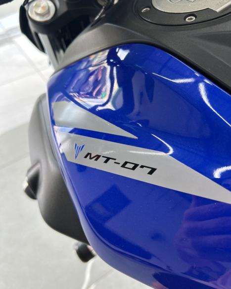 YAMAHA MT-07 700 ABS, Foto 11