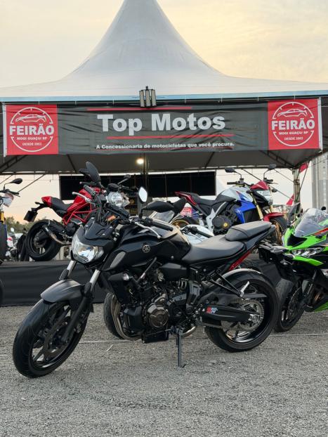 YAMAHA MT-07 700 ABS, Foto 7