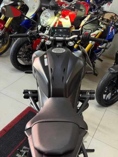 YAMAHA MT-07 700 ABS, Foto 11