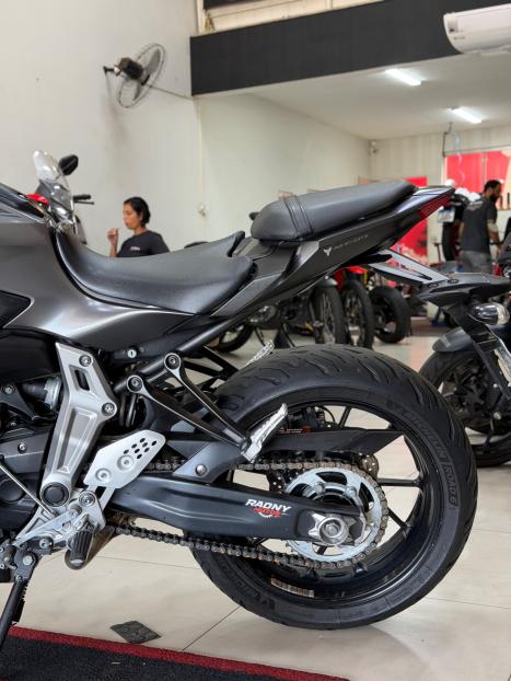 YAMAHA MT-07 700 ABS, Foto 24