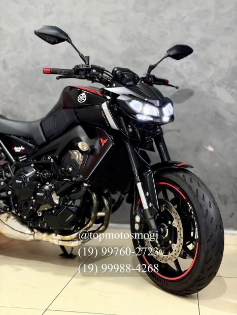 YAMAHA MT-09 850 ABS, Foto 3
