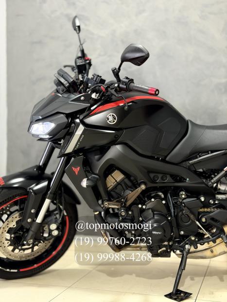 YAMAHA MT-09 850 ABS, Foto 8