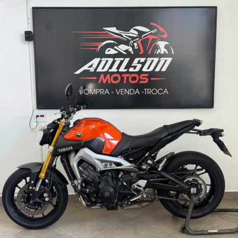 YAMAHA MT-09 850 ABS, Foto 6