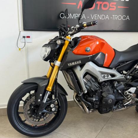 YAMAHA MT-09 850 ABS, Foto 7