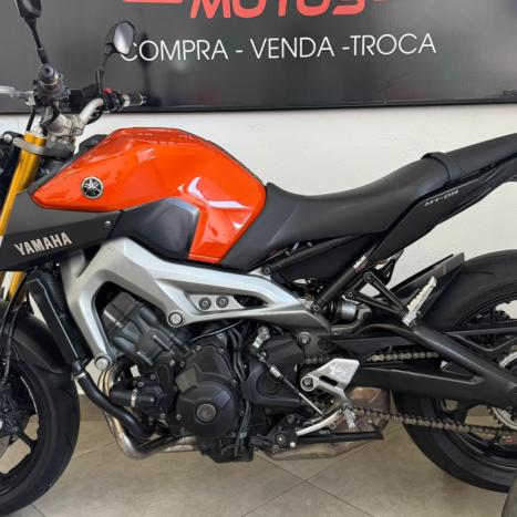 YAMAHA MT-09 850 ABS, Foto 8
