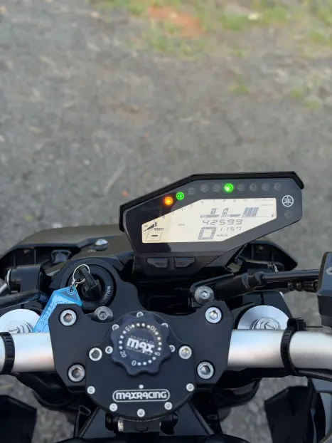 YAMAHA MT-09 850 ABS, Foto 10