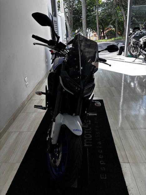 YAMAHA MT-09 Tracer GT 900 , Foto 4