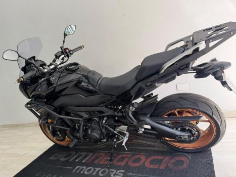 YAMAHA MT-09 Tracer GT 900 , Foto 2