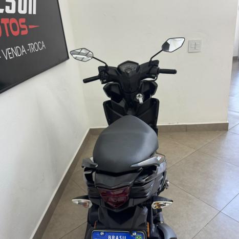 YAMAHA Neo UBS 125 , Foto 5