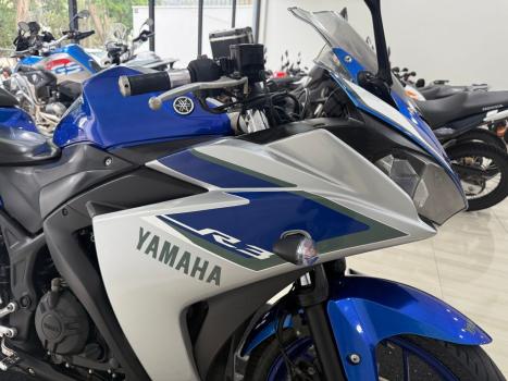 YAMAHA R 320 , Foto 4