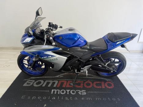 YAMAHA R 320 , Foto 6