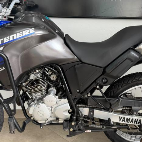 YAMAHA Teneré 250 XTZ, Foto 8